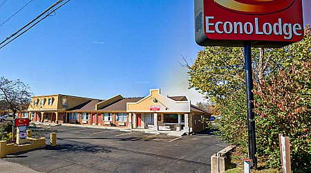 Kentucky motel ordered to pay $2 million after guest dies from 150-degree shower