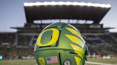 Photo: Oregon Unveils New 'Generation O' Uniforms Ahead of 2024 CFB Season