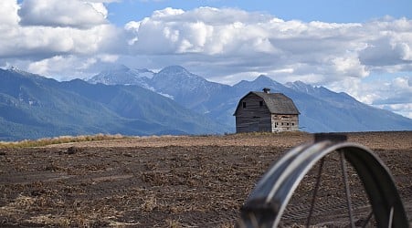 In Montana, 911 calls reveal hidden impact of heat waves on rural seniors