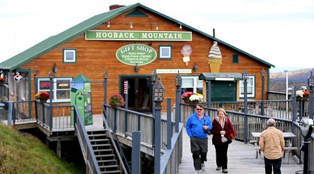 Woman struck, killed by vehicle at scenic overlook in Vermont