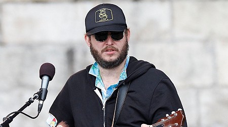 Watch Bon Iver Perform at Kamala Harris and Tim Walz Rally in Wisconsin