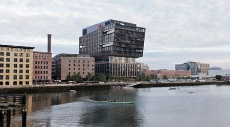 Eli Lilly opens center for genetic medicine in Fort Point