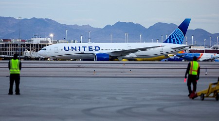 Pilot Sues United Airlines For Not Providing Him Gluten-Free Food