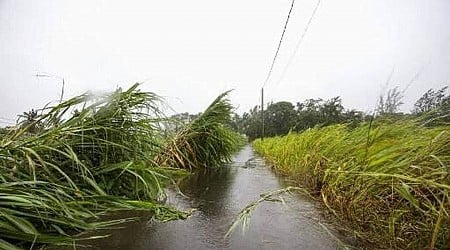 Vigilance rouge en Guadeloupe placée en vigilance à cause d'une dépression tropicale