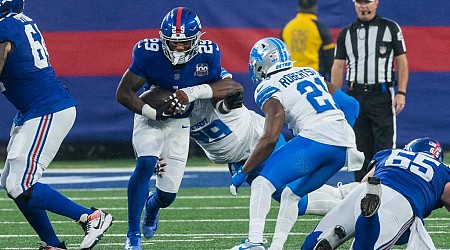 Giants' Tyrone Tracy Jr. carted off field with potentially major injury