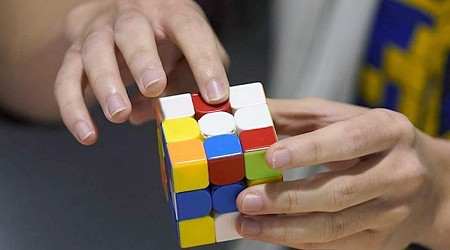 Rubik to be cracked in seconds in B.C.'s 1st speedcubing championship