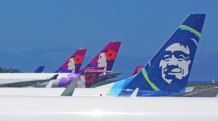 Judge Dismisses Lawsuit to Block Alaska Airlines' $1.9 Billion Hawaiian Deal