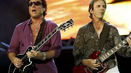 Journey’s New Legal Custodian Has Forced Neal Schon And Jonathan Cain To Stop Fighting Over Band Debit Card