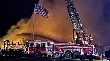 Maine Schooner Landing and Marina destroyed by fire