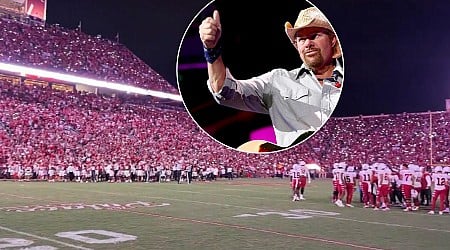 Oklahoma Sooners Fans Sing Along to Toby Keith Tribute [Watch]