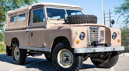 1972 Land Rover 109 Series III Pickup