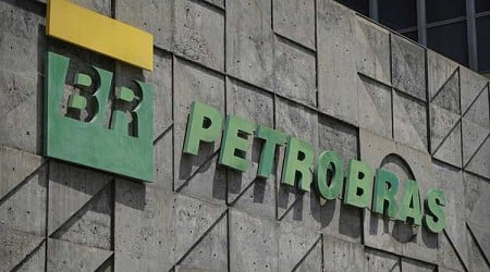 Petrobras eyes Argentina deals to boost energy imports - Bloomberg