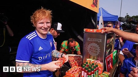 Ed Sheeran hands out pies to Ipswich Town fans