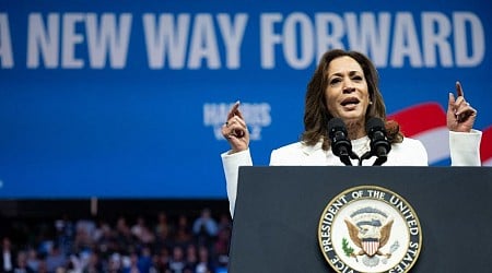 Harris sprints to the middle ahead of 2024 home stretch