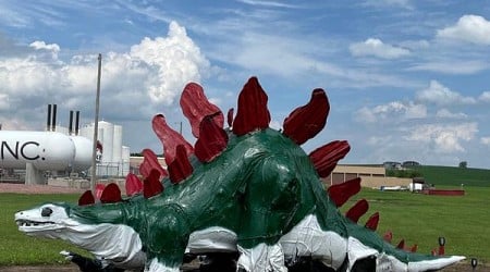 Warty Willy the Stegosaurus in Akron, Iowa