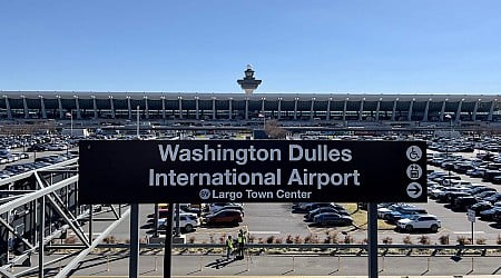 A man seemingly boarded a Delta flight without a valid ticket and was kicked off when a family said he was following them