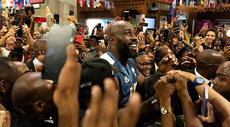 Teddy Riner a vraiment été accueilli en Guadeloupe comme le roi qu’il est