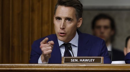 Josh Hawley Questions Training Before Thomas Matthew Crooks Shooting