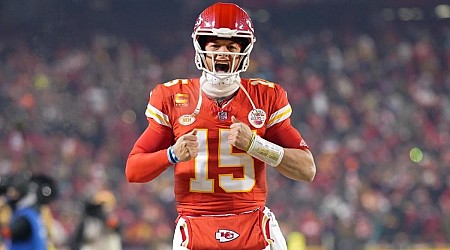 Chiefs vs. Ravens player props, odds, AI prediction, NFL Kickoff Game picks: Patrick Mahomes over 264.5 yards