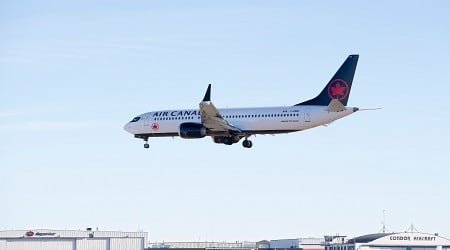 Air Canada Seeks To Avert Strike With Reported 30% Pay Raise For Pilots