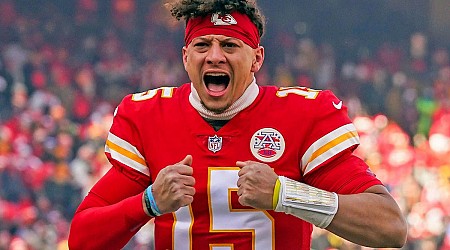 Chiefs vs. Ravens player props, AI prediction, odds, NFL Kickoff Game picks: Patrick Mahomes over 264.5 yards