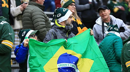 Why will Packers be wearing green in Brazil if Eagles aren't? Reasoning behind Green Bay using regular jerseys