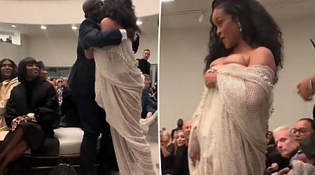 Rihanna appears to ignore Naomi Campbell at New York Fashion Week