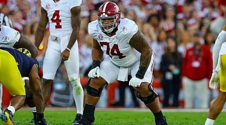 Alabama LT Kadyn Proctor doubtful with shoulder injury