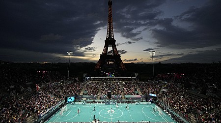 Paralympics Photo of the Day: A Final Game Beneath the Eiffel Tower