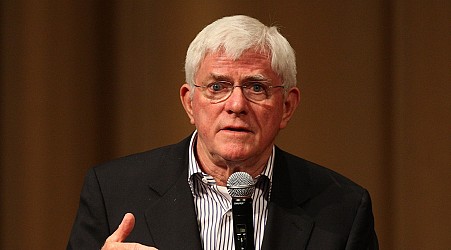 Pioneer talk show host Phil Donahue dies at 88