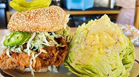 I tried a famous fried chicken sandwich at Maine's oldest diner. It was worth the trouble to actually get it.