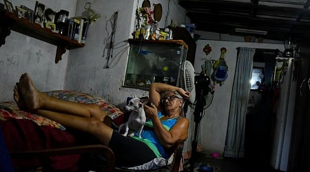 Massive blackouts roil Cuba (Reuters)