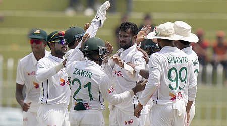 Shakib picks up fine and demerit point for throwing ball at Rizwan