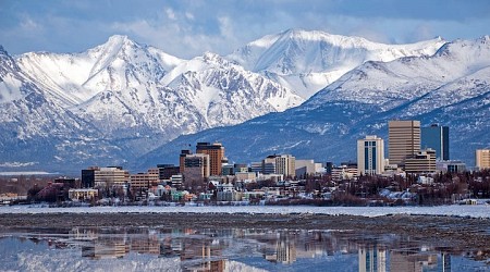 The Alaska Permanent Fund isn't exactly universal basic income, but offers similar benefits to UBI. Here's how it works.