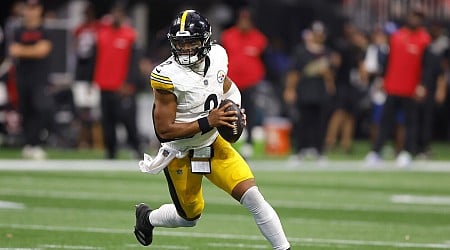 Steelers waive DB Kalon Barnes