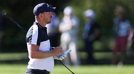 Bogey-free Wallace leads European Masters by 4