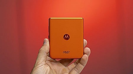 Motorola: we offer the RAZR and Apple doesn't