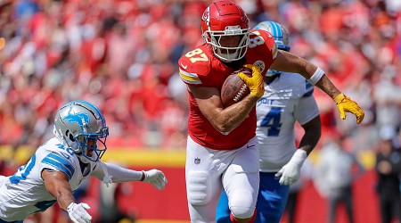 NFL Rumors: Travis Kelce Told Chiefs He Has 'at Least 2 More Good Years Left'