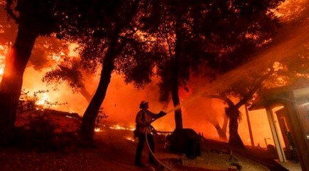 ‘Hellish’ scene unfolds as wildfire races toward California mountain community