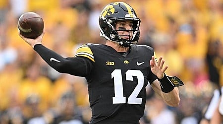 Iowa vs. Iowa State odds, line, picks, bets: 2024 college football Week 2 predictions from proven model