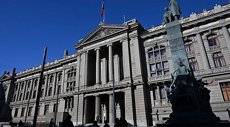 Crisis en la Corte Suprema de Chile: el tribunal suspende a la ministra Vivanco y le abre investigación por el “caso Audios”