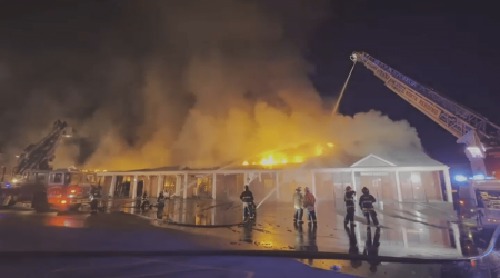 Massive fire destroys businesses at Lynnfield strip mall