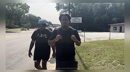 South Carolina twins walk 20 miles across Sumter to honor foster kids