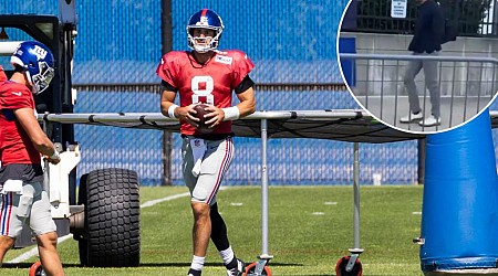 Daniel Jones responds to Giants fans' heckling outside MetLife Stadium