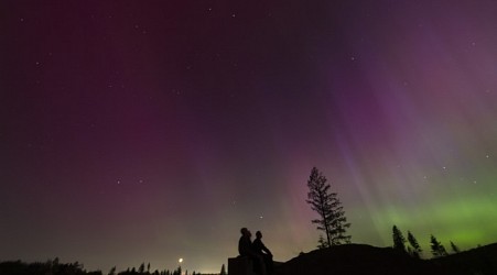 Solar storms may cause faint auroras overnight in parts of Northern Hemisphere