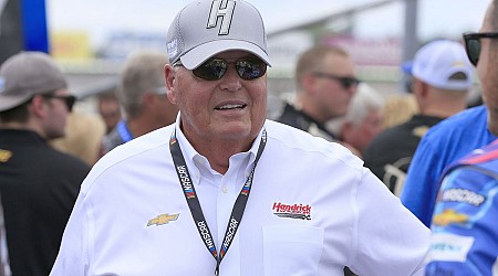 With Rick Hendrick’s Backing, McLaren Boss Asks a Daytona 500 Favor for Mexico City’s Cameo Driver