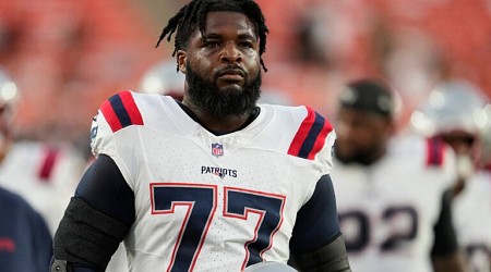 Patriots place OT Chukwuma Okorafor on exempt/left squad list