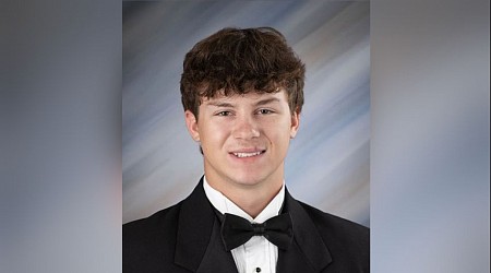 Dunham School senior dies in car crash after truck hit tree while driving on Mississippi highway