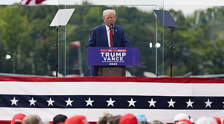 Trump speaks behind bulletproof glass at 1st outdoor rally since attempted assassination