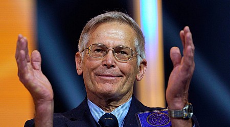 Walmart heir Jim Walton just joined the $100 billion club